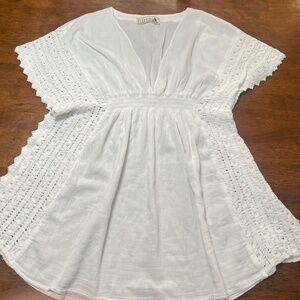 Seaspice Resort Wear Boho Fairy White V-Neck Tunic Top with Lace Medium